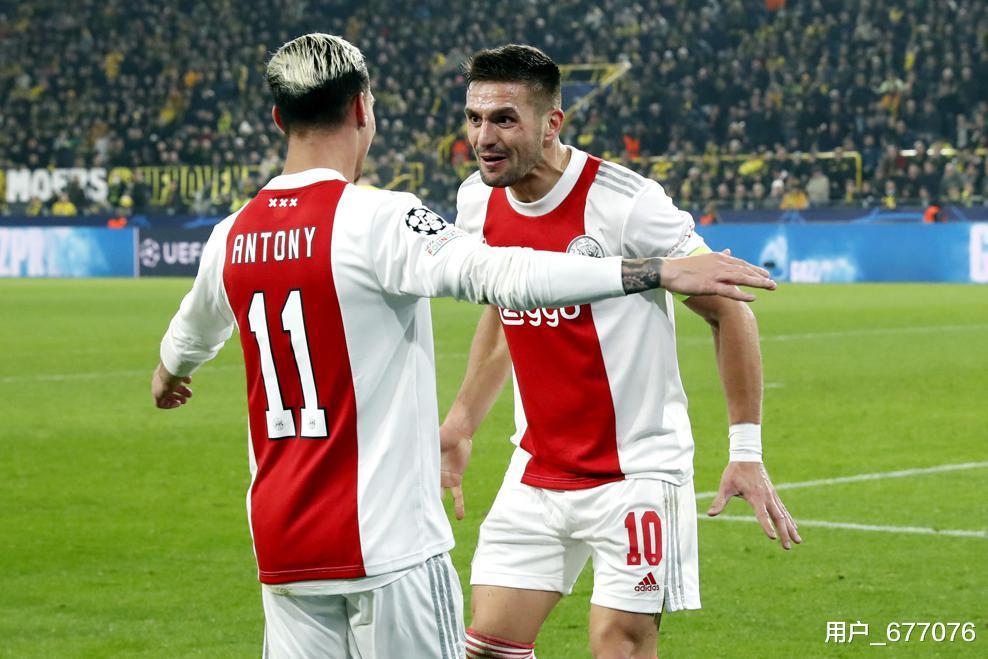 金年会平台关于转会期体能课后，阿贾克斯状态回暖备战社区盾，压力陡增，纪律约束更严格的信息