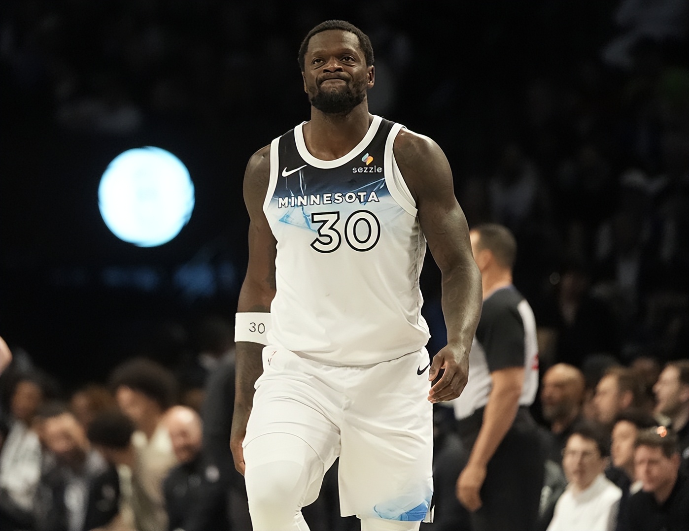 金年会体育今晨金州勇士调整名单以备NBA总决赛，篮板制胜环节打磨，信心回归，临场指挥获称赞的简单介绍